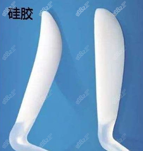 硅胶假体隆鼻好吗