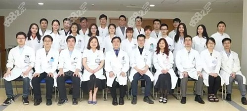 长期坐诊医生