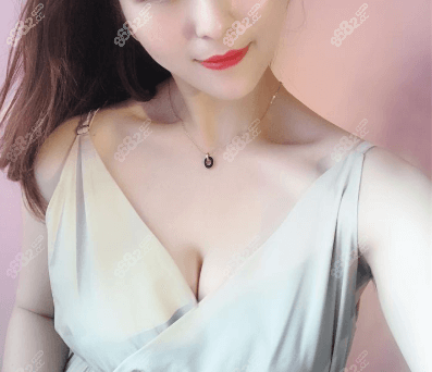 北京画美赵宏伟假体隆胸案例