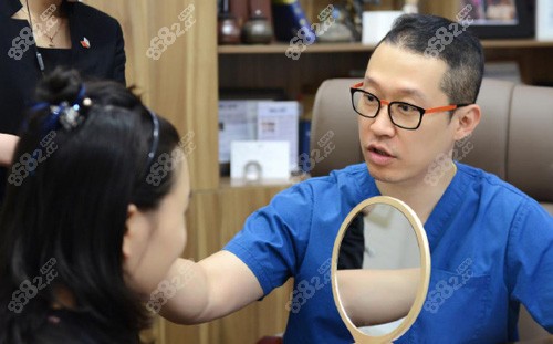 上海首尔丽格医疗美容医院崔荣达院长