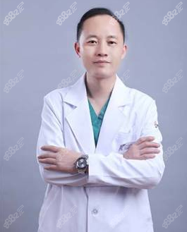 上海做面部提升好的李道源医生
