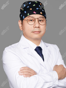 广州做微拉美面部提升好的聂云飞医生