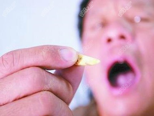牙齿矫正后会导致牙齿脱落吗？