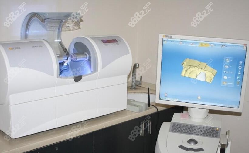 瓷睿刻椅旁修复设备的外观 瓷睿刻椅旁修复设备的外观