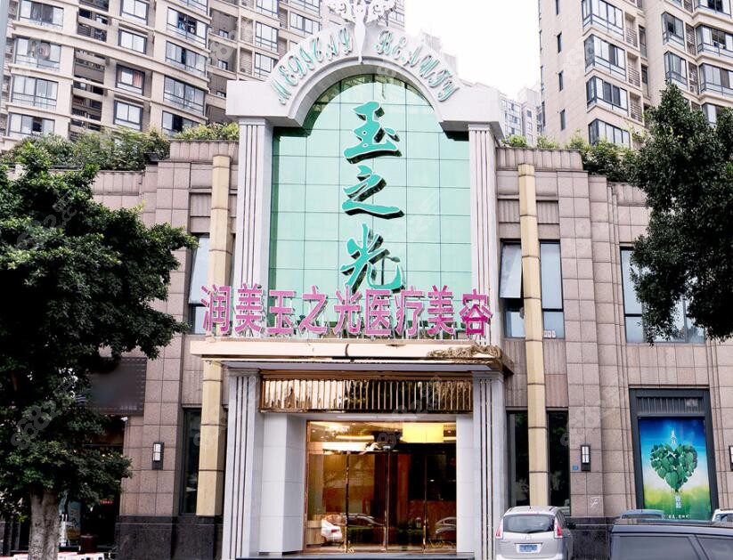 成都脂肪隆胸好的医院润美玉之光