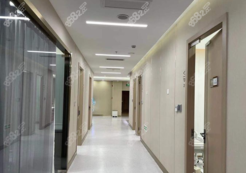 美萊整形醫(yī)院大廳照片