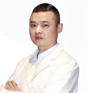 周秀峰院长
