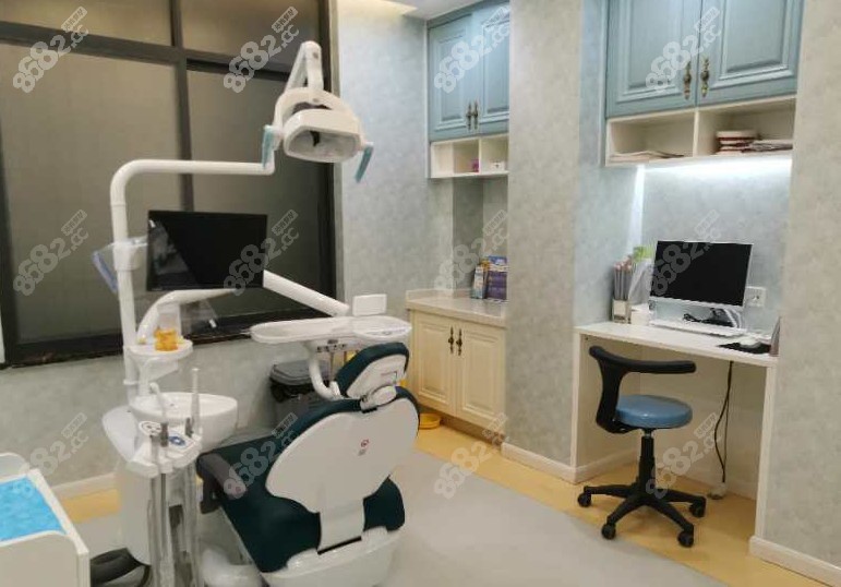 乐山英美牙科室内就诊环境及牙椅
