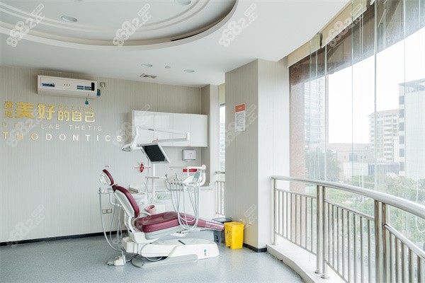 东莞同步齿科诊疗室