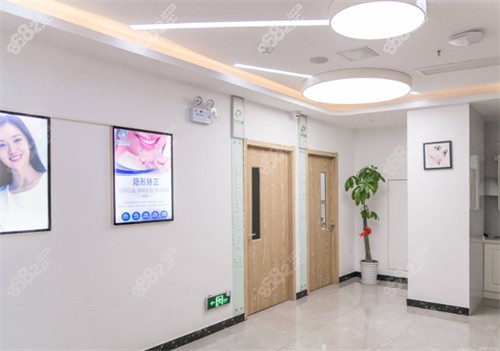 六贝口腔花桥店正畸区