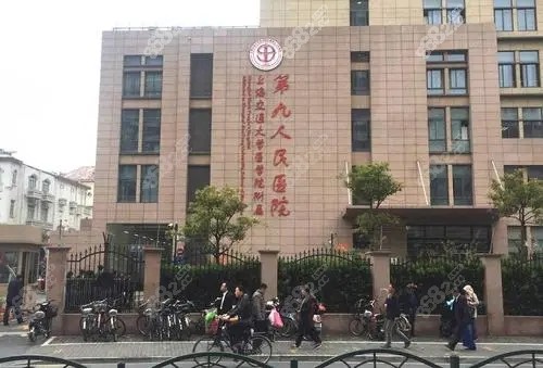 上海九院耳再造哪个医生技术好？