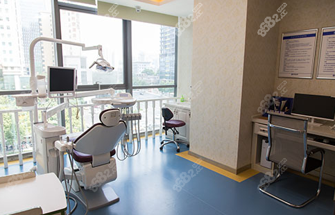 株洲优伢仕口腔医院诊室环境