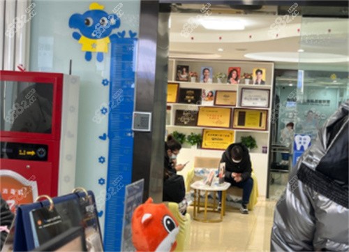 <!--<i data=20240705-sp></i>-->等候區(qū)