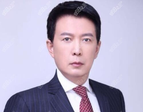 上海李鸿君医生