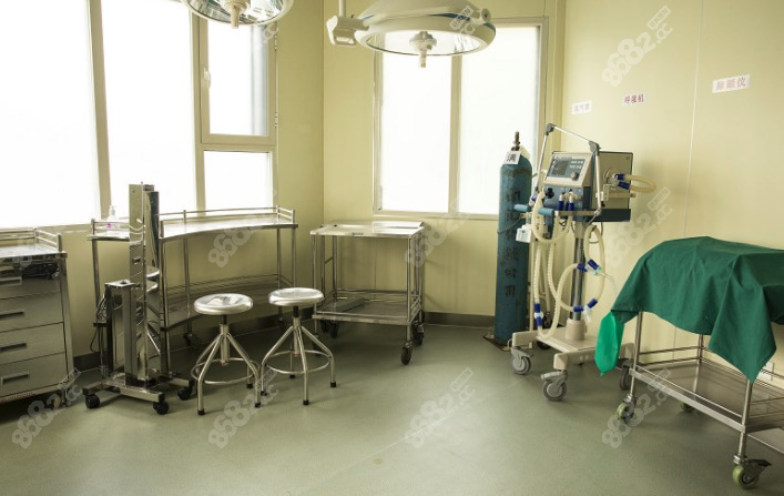 上海清沁手术室展示图