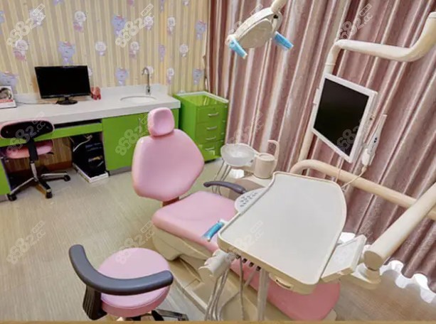儿童牙科室