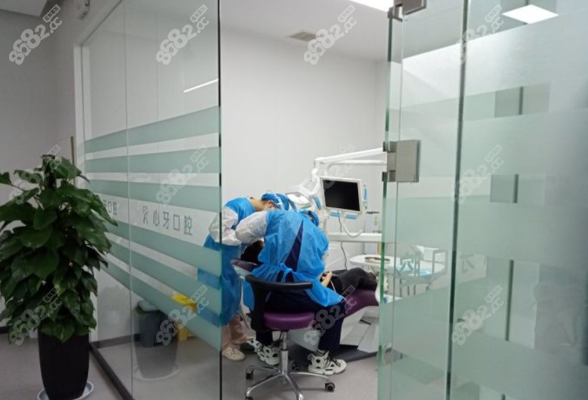 西安心牙口腔灞桥店诊疗室