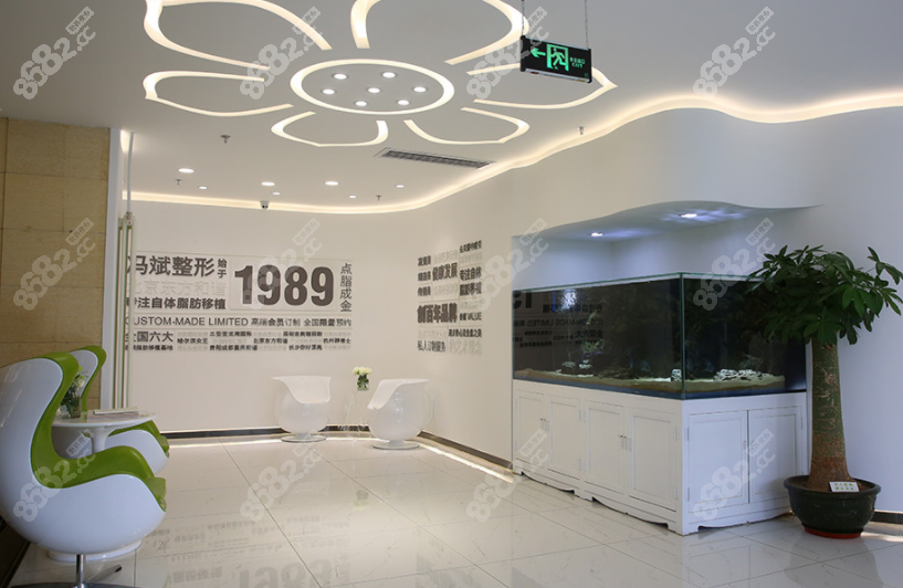 <!--<i data=20240705-sp></i>--><!--<i data=20240705-sp></i>-->馮斌吸脂好