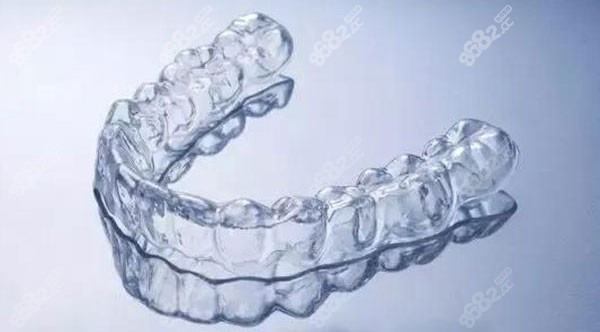 隐形牙齿矫正价格表