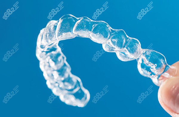 南陽(yáng)口腔醫(yī)院矯正牙齒多少錢 南陽(yáng)口腔醫(yī)院矯正牙齒多少錢