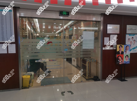 余杭口腔医院门口
