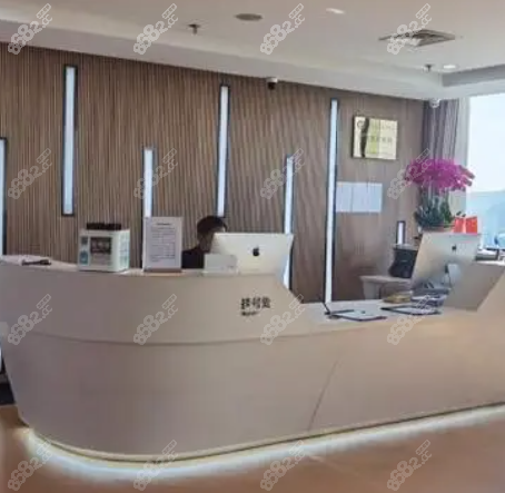 苏州美奥口腔前台