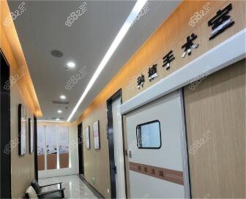 深圳中雅口腔门诊种植室