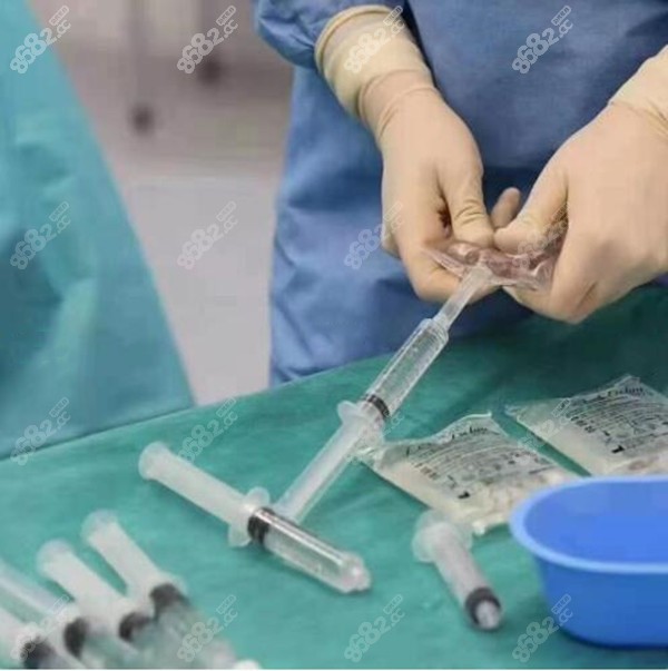 捷克水分子丰胸不是奥美定