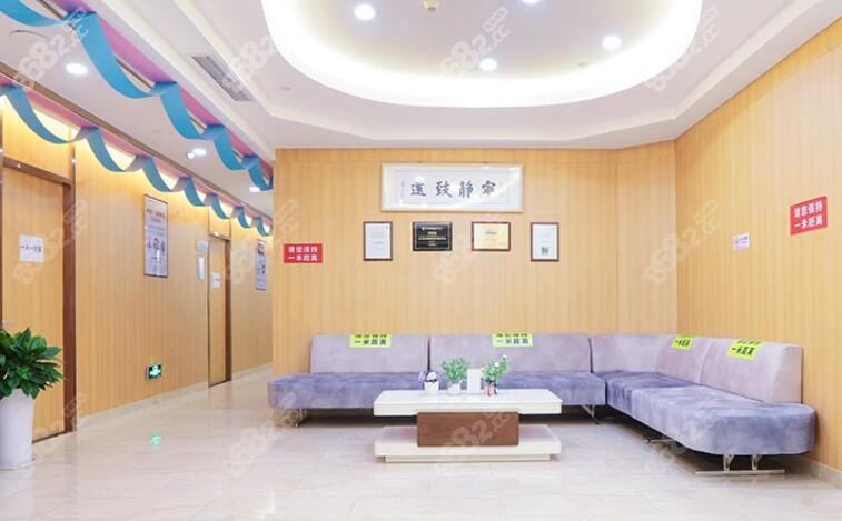 北京做全口假牙哪里好