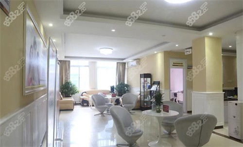 广州广大医院候诊区
