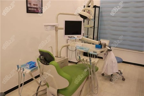 珠海仁爱口腔医生介绍