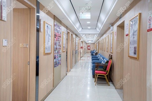 广州好大夫口腔医院走廊