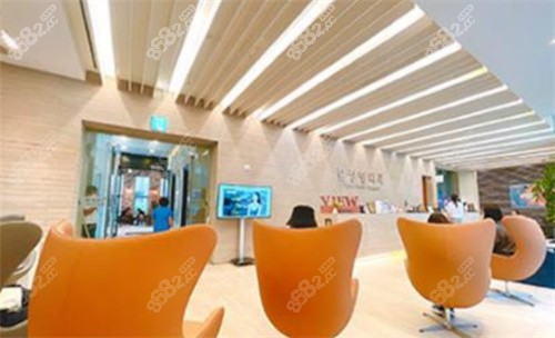 韩国必妩整形医院前台示意图