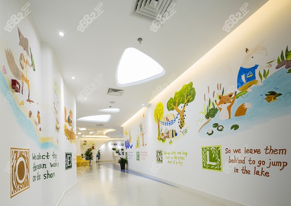 北京瑞泰口腔内部环境图