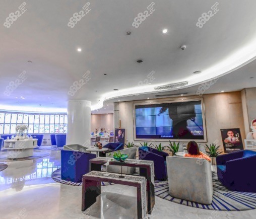 重慶藝星整形醫(yī)院大廳環(huán)境