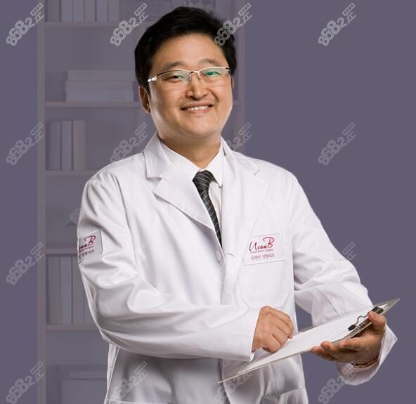 韩国UcanB整形金骏昊院长m.8682.cc