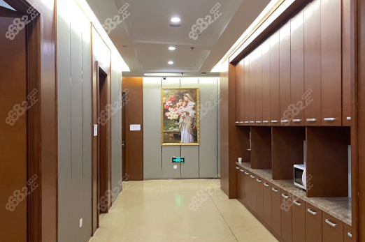 石家庄蓝山植发价格多少