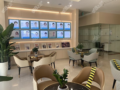 北京科尔口腔大厅等候区