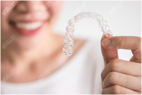 隐形矫正 隐形矫正