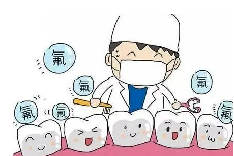 儿童牙齿涂氟www.8682.cc