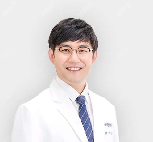 韩国爱她整形医院拉皮院长李汝正