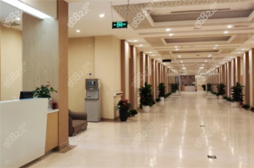 北京嘉禾医院过道示意图