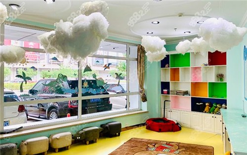 沈阳欢乐口腔医院儿童活动区