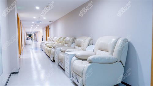 廣州高尚醫(yī)療美容等候區(qū)環(huán)境