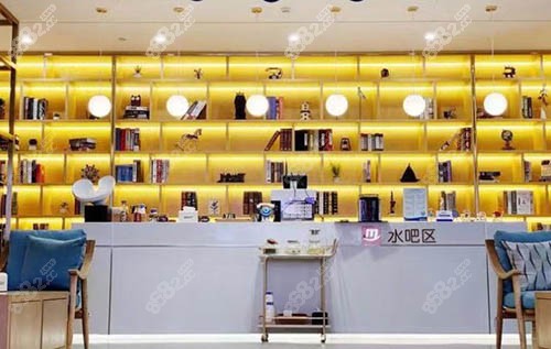 昆明美奧口腔水吧區(qū)