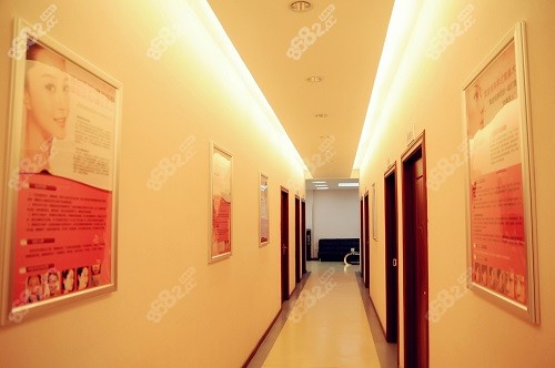 广州荔湾区人民医院走廊