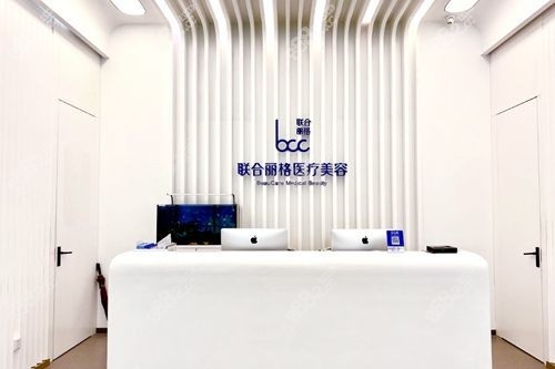 宫风勇做鼻子在哪家医院坐诊？
