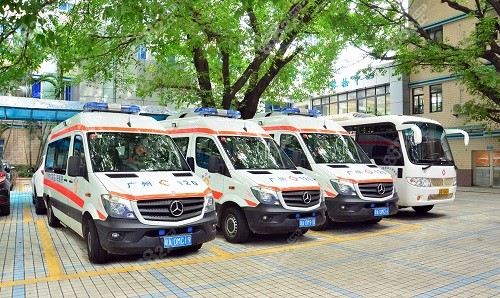 广州荔湾区人民医院救护车