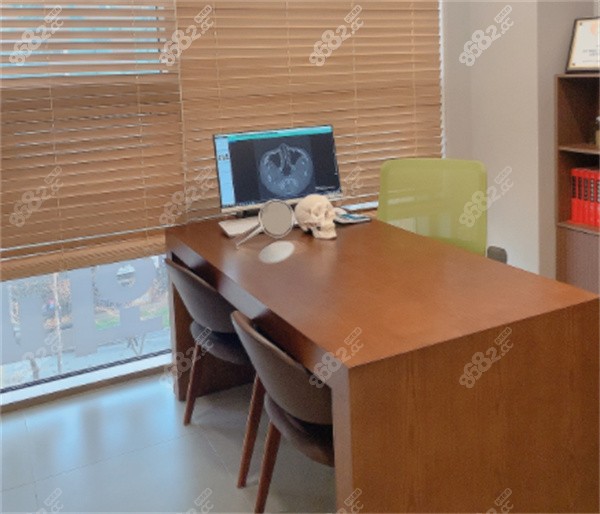 眼型矫正手术怎么做
