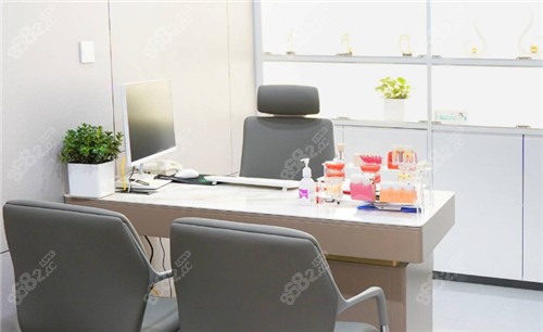 南京固德口腔面诊室